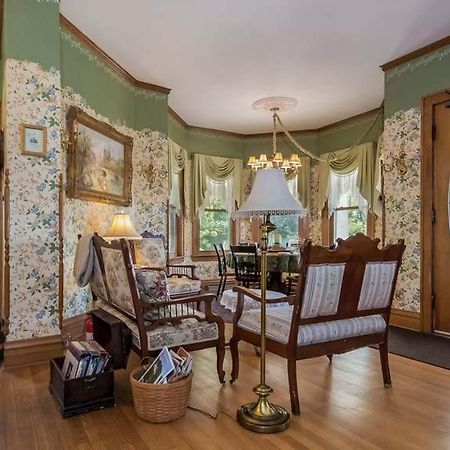 Fennville Kingsley House Bed & Breakfast - Full Home المظهر الخارجي الصورة