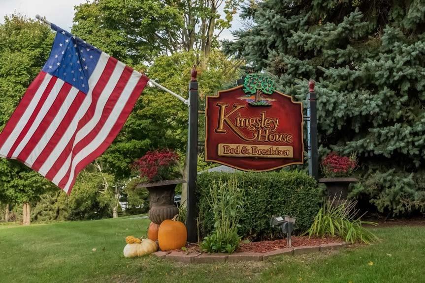 Fennville Kingsley House Bed & Breakfast - Full Home المظهر الخارجي الصورة