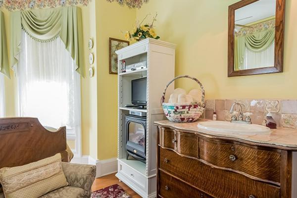 Fennville Kingsley House Bed & Breakfast - Full Home المظهر الخارجي الصورة