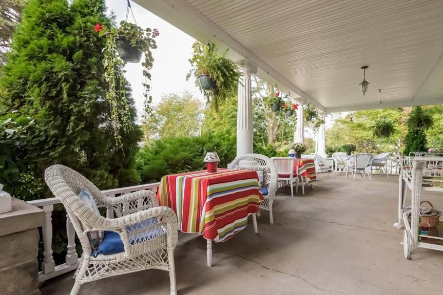 Fennville Kingsley House Bed & Breakfast - Full Home المظهر الخارجي الصورة